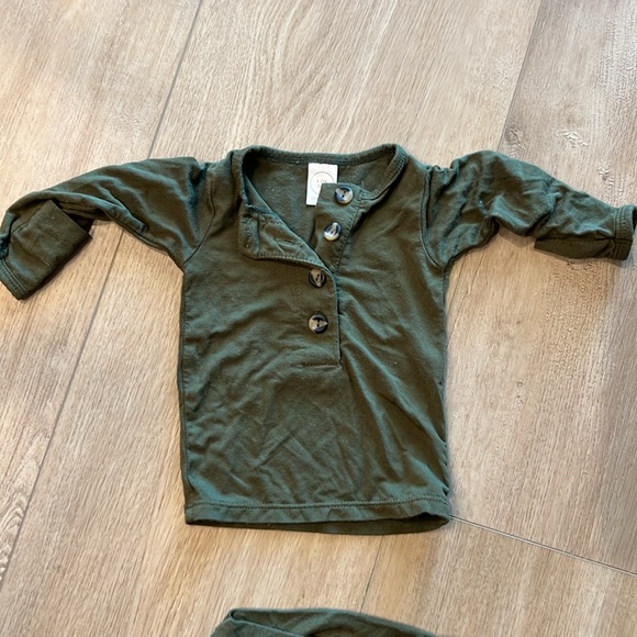 Lou Lou Riley top + bottom newborn - 3 months - Picture 2 of 4